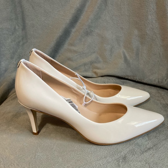kate spade Shoes - Kate Spade Vida shoes white patent leather